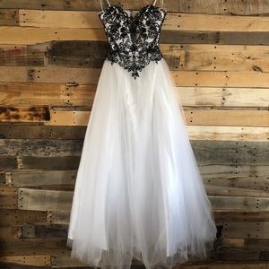 Prom dress